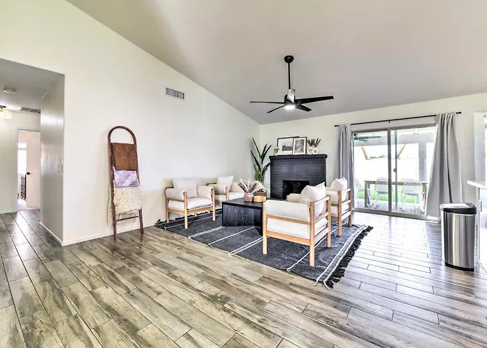 Pool, Bbq And Patio Getaway Near Golfing Holiday home *